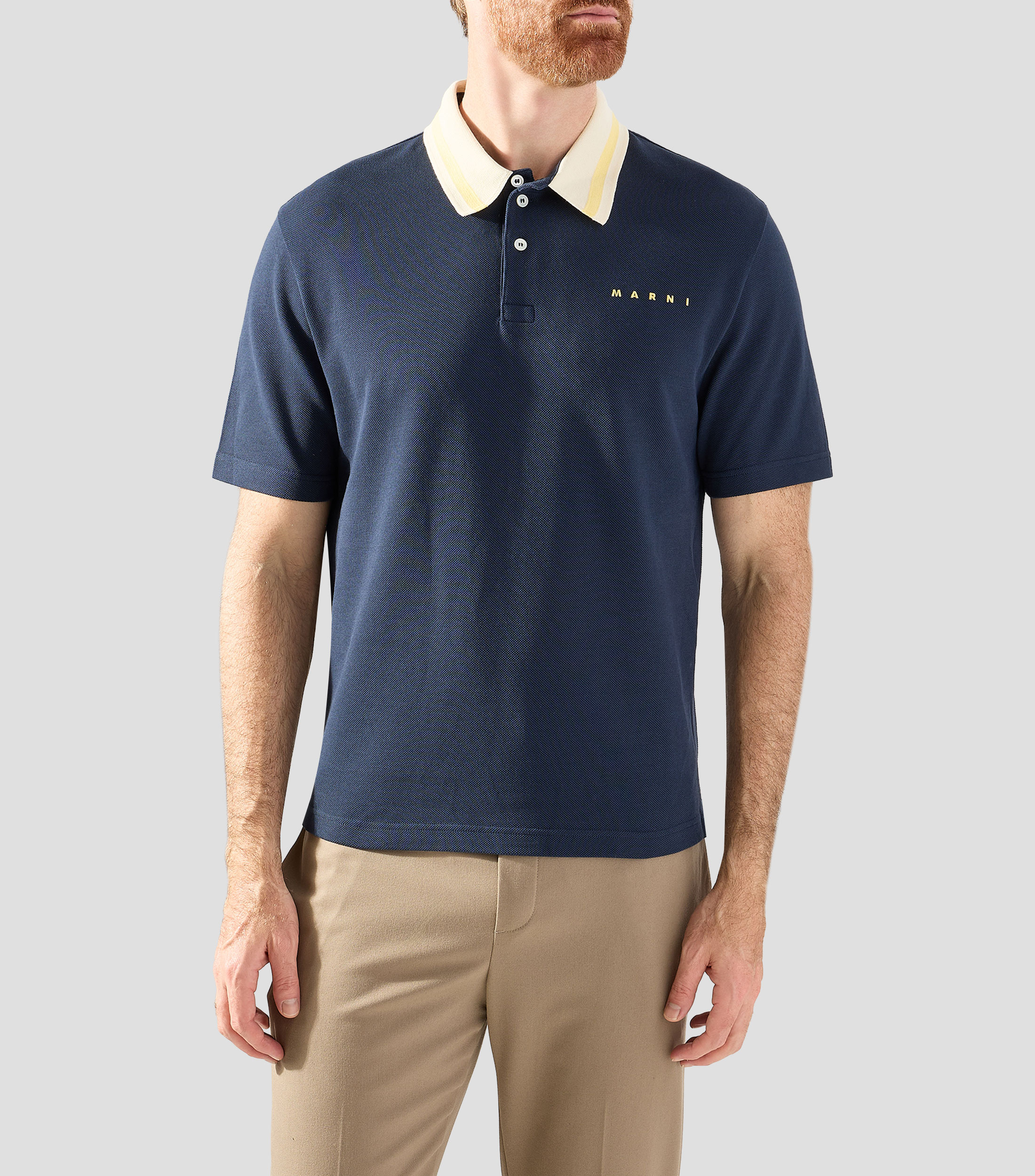 Playera tipo polo manga corta lisa Hombre